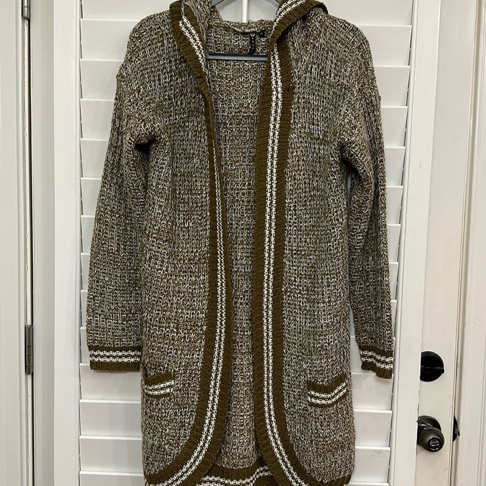 POOF long cardigan with hoodie thick cable knit EUC